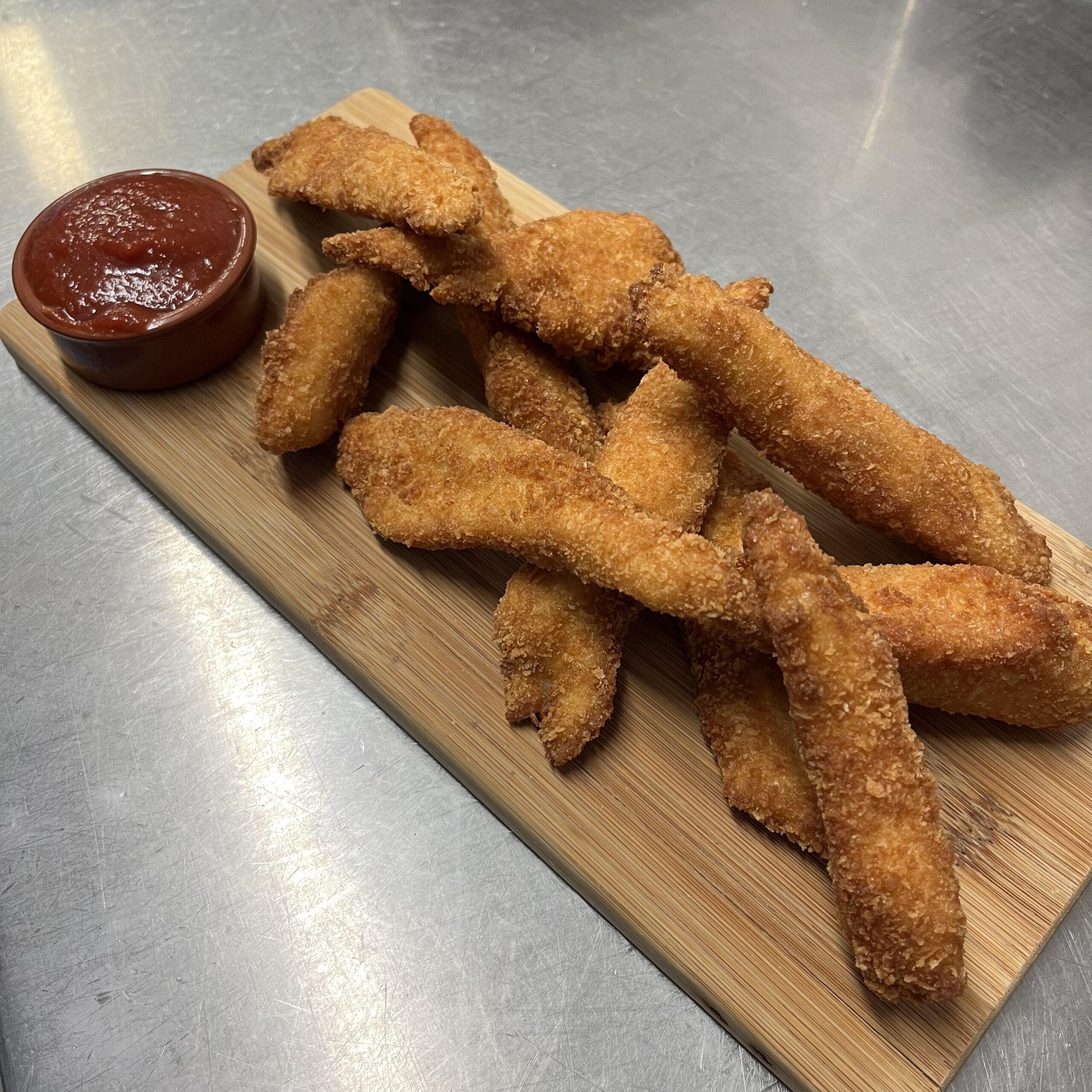 Chez MéMé - Restaurant à Villefontaine, Restaurant traditionnel à Villefontaine, Salon de thé à Villefontaine, Bar ambiance DJ à Villefontaine, Location de salle en nord-Isère